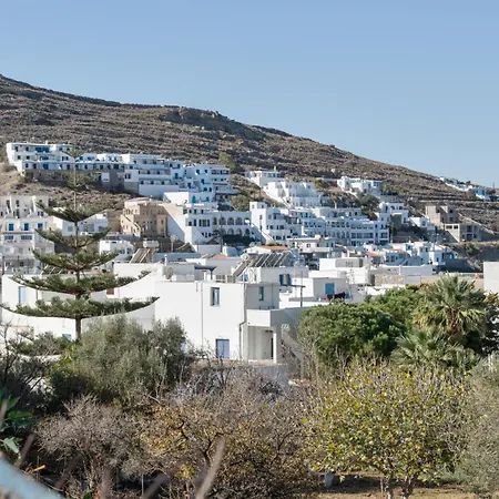 7 Irida Apartment *