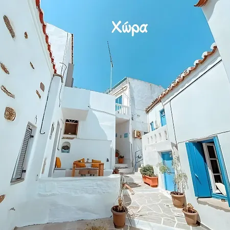 7 Irida Apartment