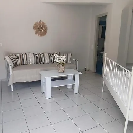 Apartment 7 Irida Mérichas